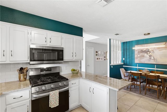 3816 Brockhampton Drive, Bryan, TX 77802