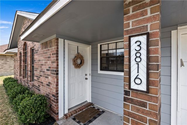 3816 Brockhampton Drive, Bryan, TX 77802