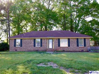 463 Chippenham Ln, Florence, SC 29501