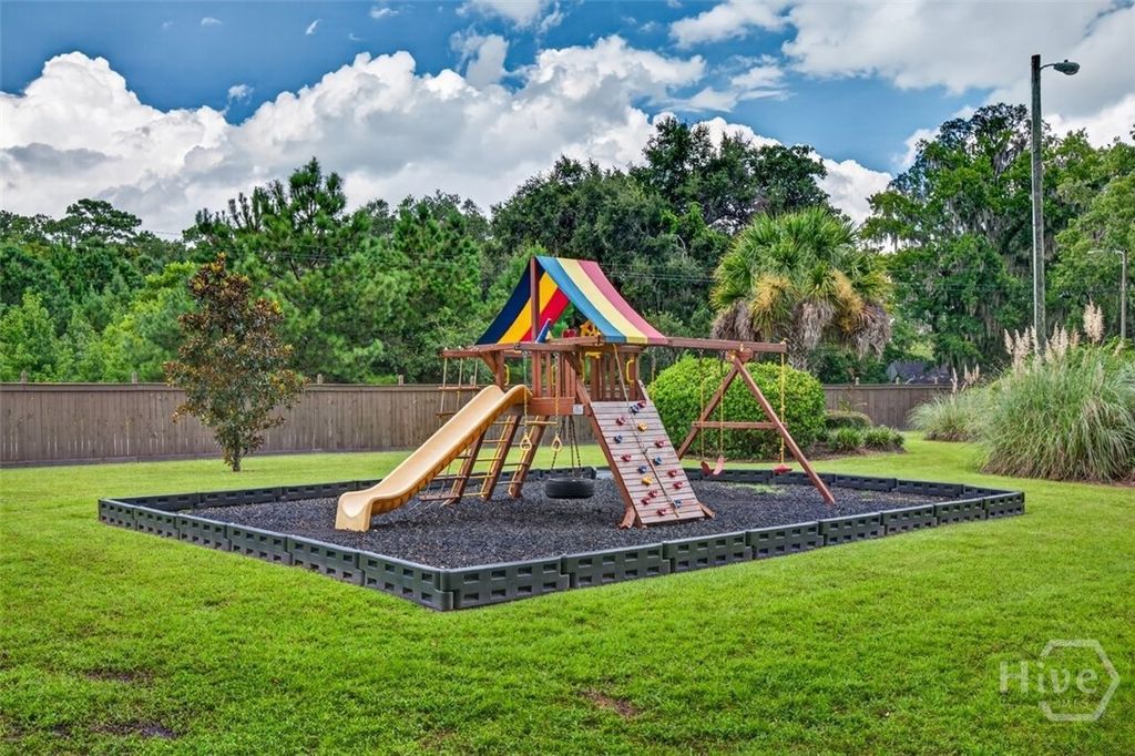 Image 28 of property listing at 77 Brown Pelican Drive, Savannah, GA 31419
