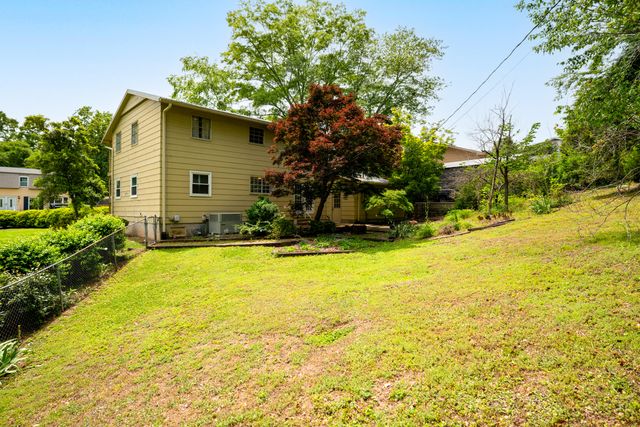 1319 Highcrest Drive, Hixson, TN 37343