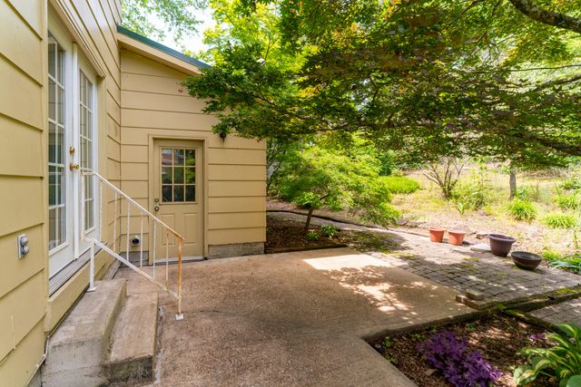 1319 Highcrest Drive, Hixson, TN 37343
