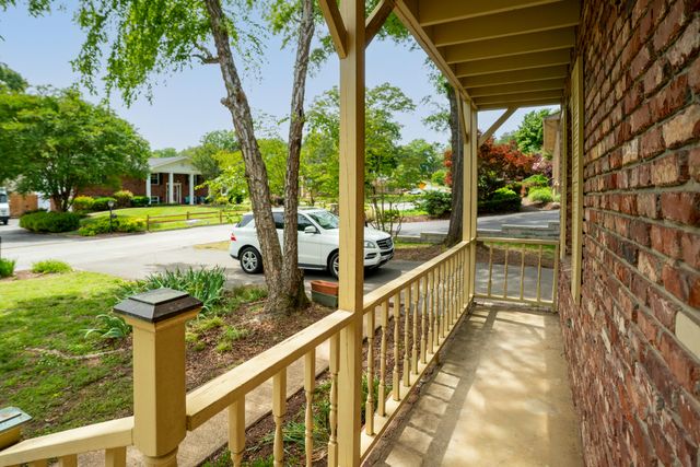 1319 Highcrest Drive, Hixson, TN 37343