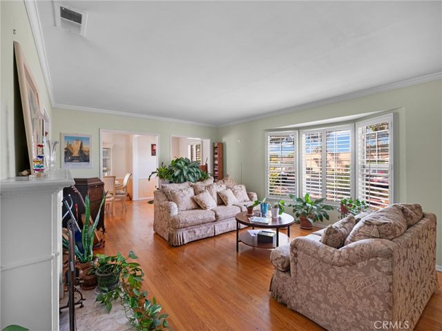 9526 S 4th Ave, Inglewood, CA 90305