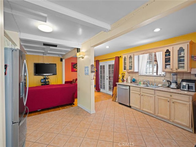 9526 S 4th Ave, Inglewood, CA 90305