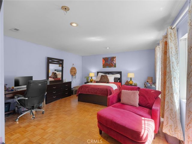 9526 S 4th Ave, Inglewood, CA 90305