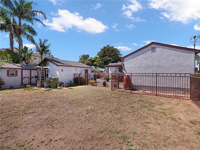 9526 S 4th Ave, Inglewood, CA 90305