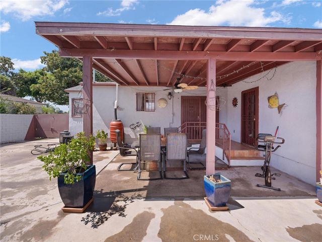 9526 S 4th Ave, Inglewood, CA 90305