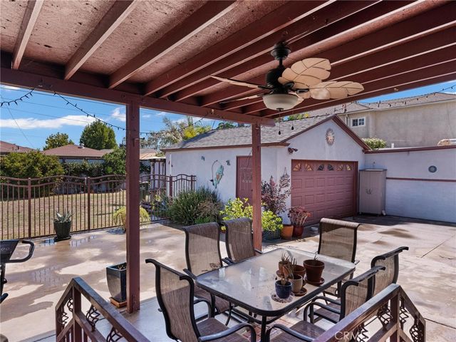 9526 S 4th Ave, Inglewood, CA 90305