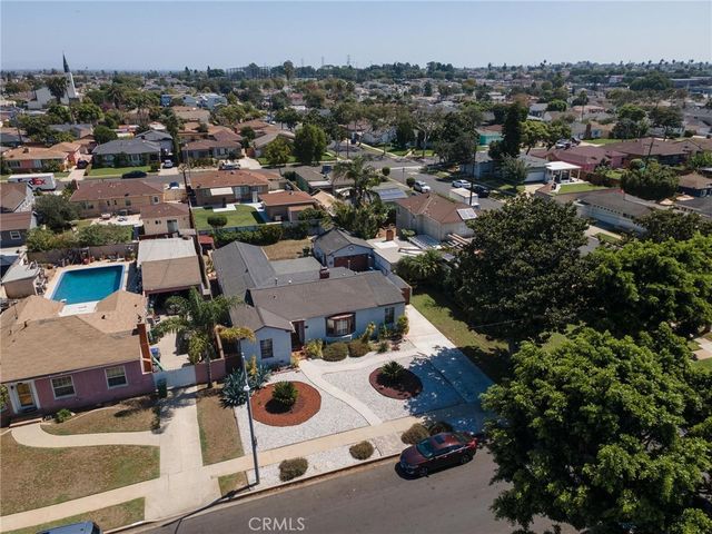 9526 S 4th Ave, Inglewood, CA 90305