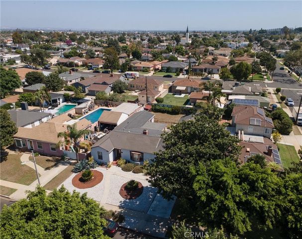 9526 S 4th Ave, Inglewood, CA 90305