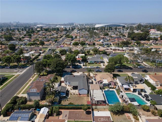 9526 S 4th Ave, Inglewood, CA 90305