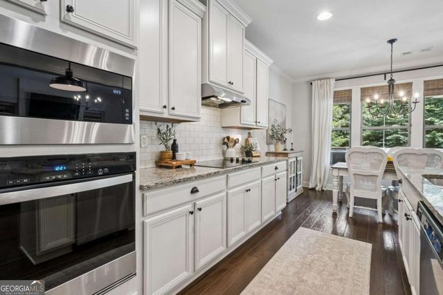 5883 Heritage Ridge, Flowery Branch, GA 30542