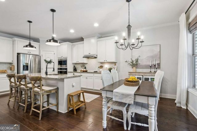 5883 Heritage Ridge, Flowery Branch, GA 30542