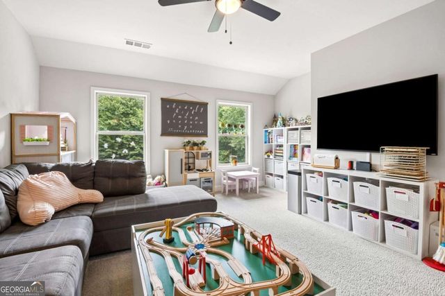 5883 Heritage Ridge, Flowery Branch, GA 30542