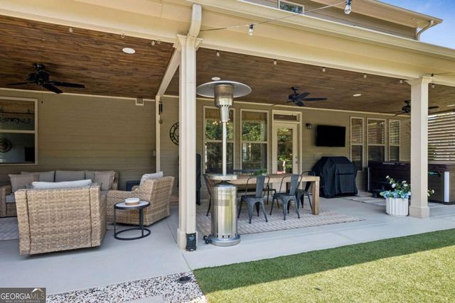 5883 Heritage Ridge, Flowery Branch, GA 30542