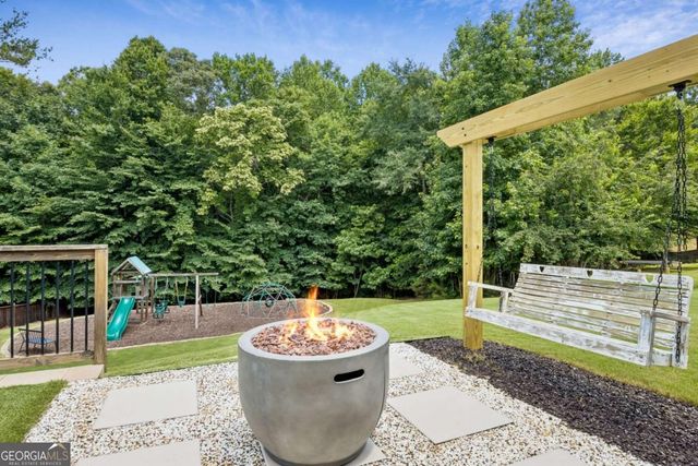 5883 Heritage Ridge, Flowery Branch, GA 30542