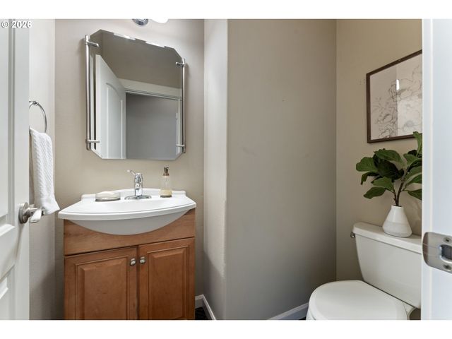 2708 QUINCE St, Albany, OR 97321