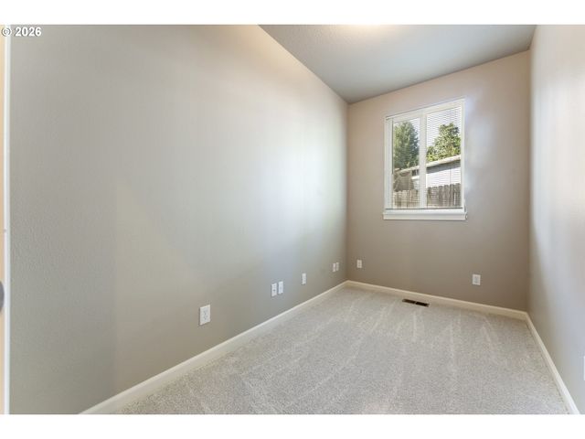 2708 QUINCE St, Albany, OR 97321