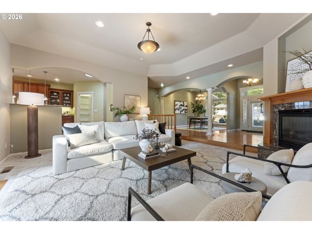 2708 QUINCE St, Albany, OR 97321