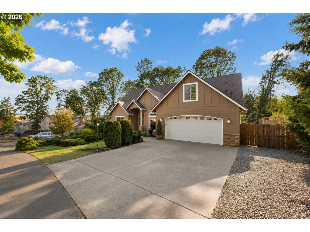 2708 QUINCE St, Albany, OR 97321