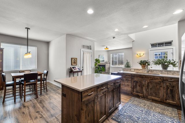 20456 Del Coco Court, Bend, OR 97702