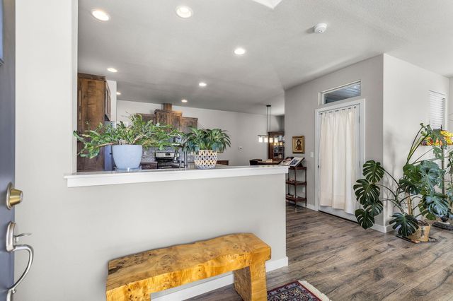 20456 Del Coco Court, Bend, OR 97702