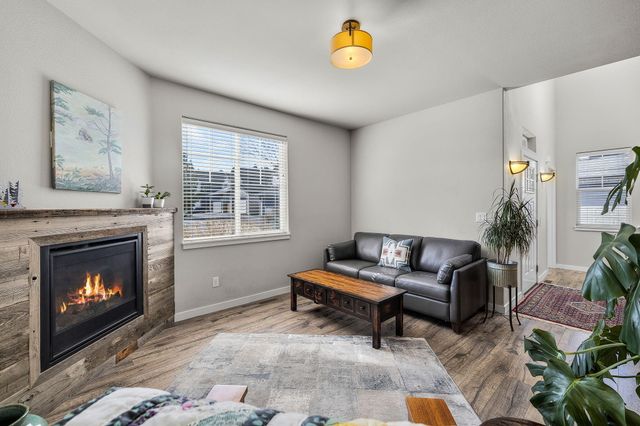 20456 Del Coco Court, Bend, OR 97702