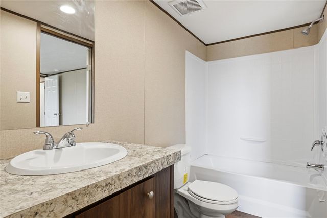 618 E 6th Street B, Blum, TX 76627