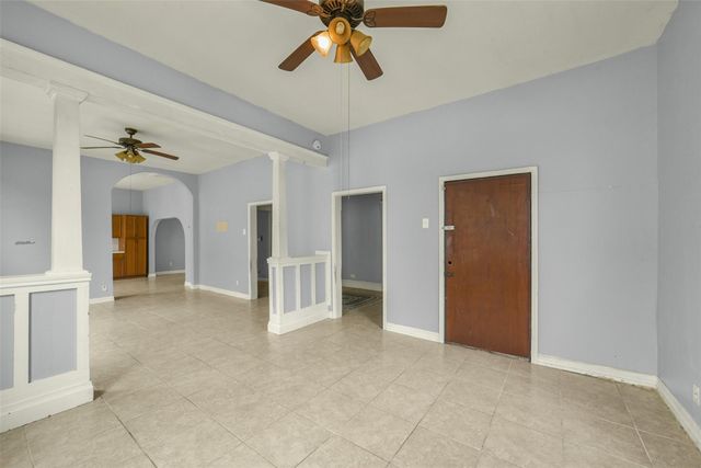 1916 Chapman Street, Houston, TX 77009