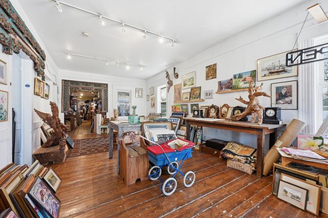 21 S Orleans Road, Orleans, MA 02653