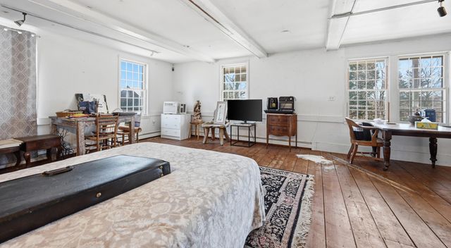 21 S Orleans Road, Orleans, MA 02653