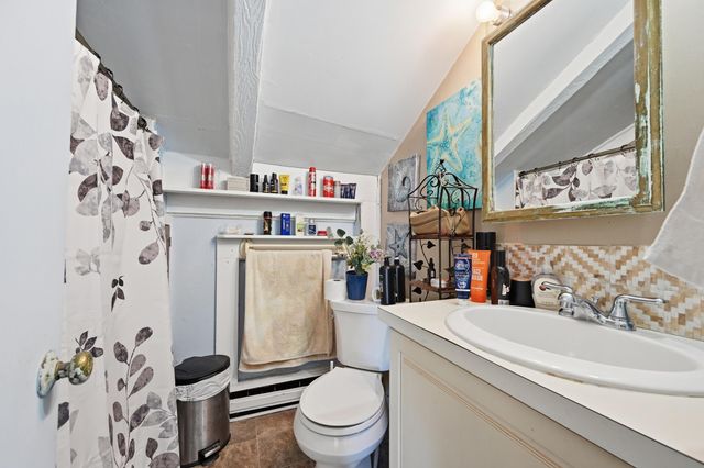 21 S Orleans Road, Orleans, MA 02653