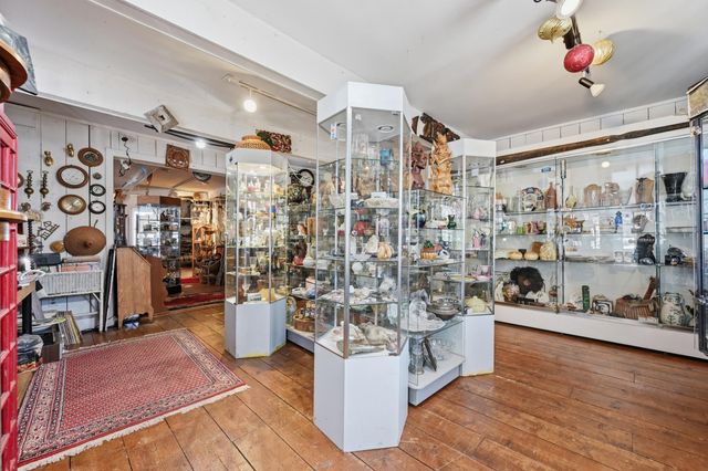 21 S Orleans Road, Orleans, MA 02653