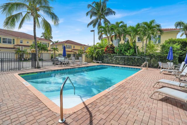 468 Marbella Drive, North Palm Beach, FL 33403