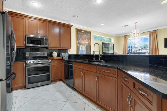 468 Marbella Drive, North Palm Beach, FL 33403