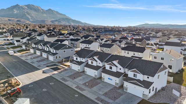 949 N 215 W, Santaquin, UT 84655