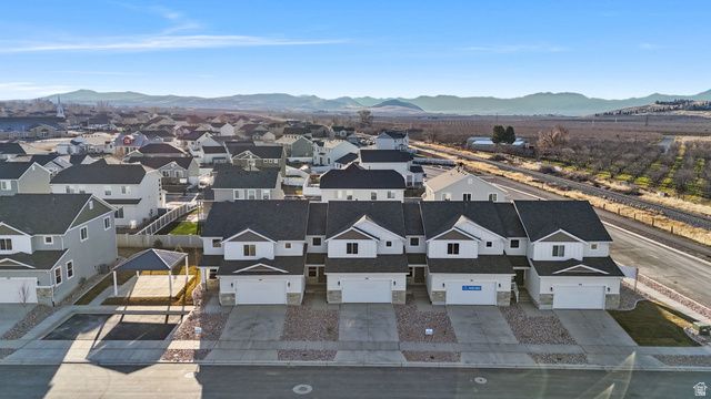 949 N 215 W, Santaquin, UT 84655