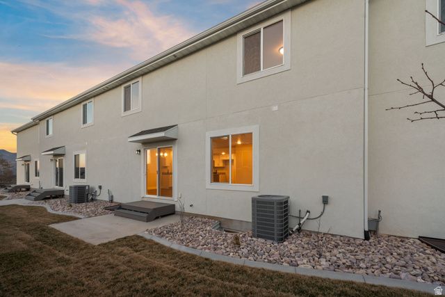 949 N 215 W, Santaquin, UT 84655