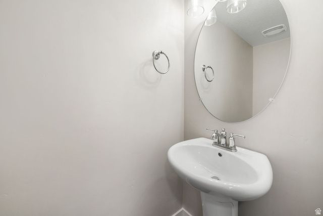 949 N 215 W, Santaquin, UT 84655