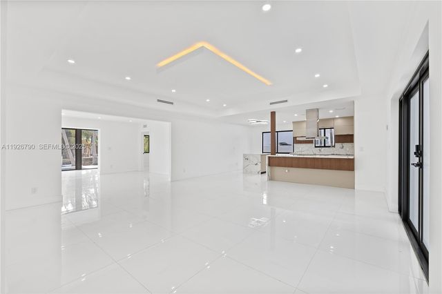 1200 Cleveland Rd, Miami Beach, FL 33141