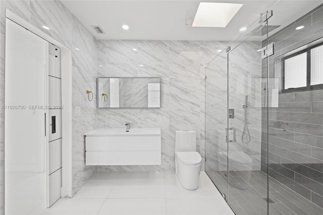 1200 Cleveland Rd, Miami Beach, FL 33141