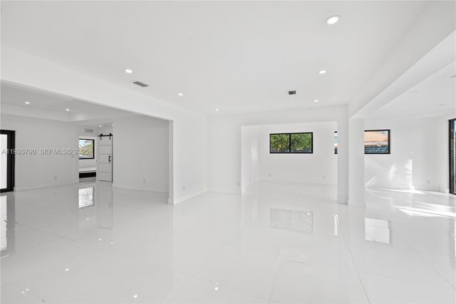 1200 Cleveland Rd, Miami Beach, FL 33141