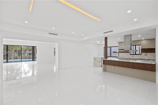 1200 Cleveland Rd, Miami Beach, FL 33141