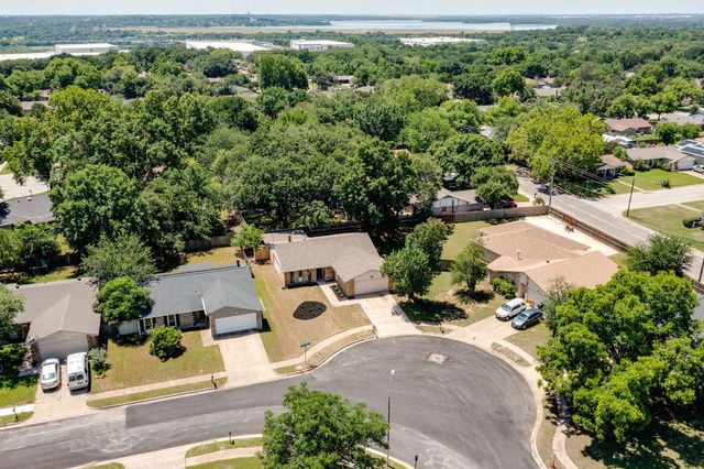 7500 Kingsmill Terrace, Fort Worth, TX 76112