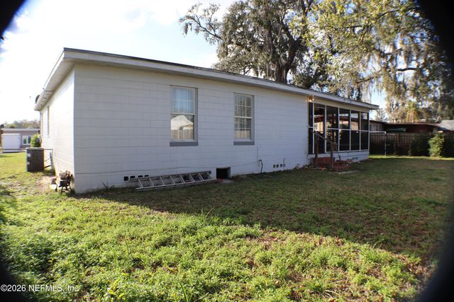 11263 SAMUEL Drive, Jacksonville, FL 32218