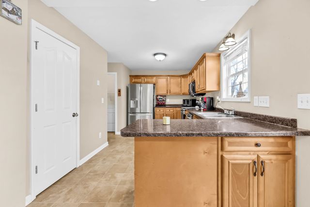 3433 Foxrun Ln, Clarksville, TN 37042