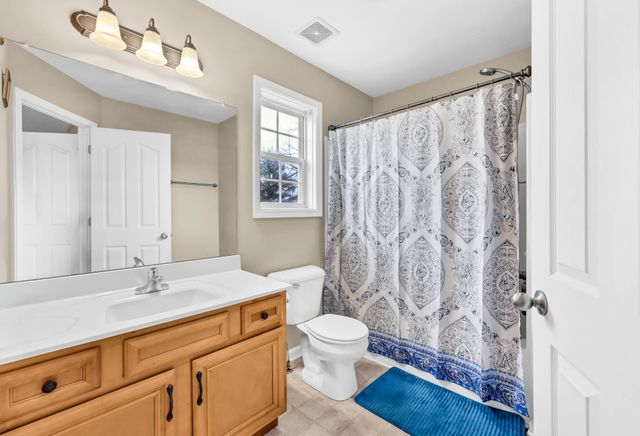 3433 Foxrun Ln, Clarksville, TN 37042