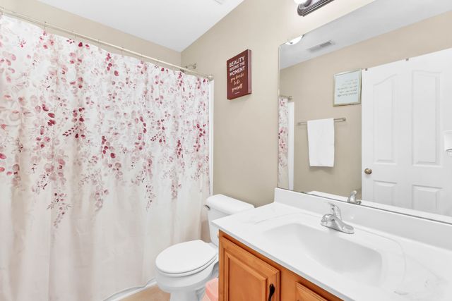 3433 Foxrun Ln, Clarksville, TN 37042