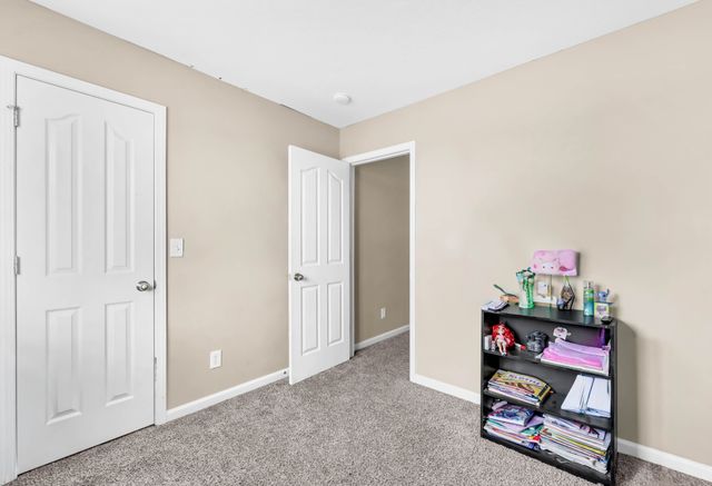 3433 Foxrun Ln, Clarksville, TN 37042